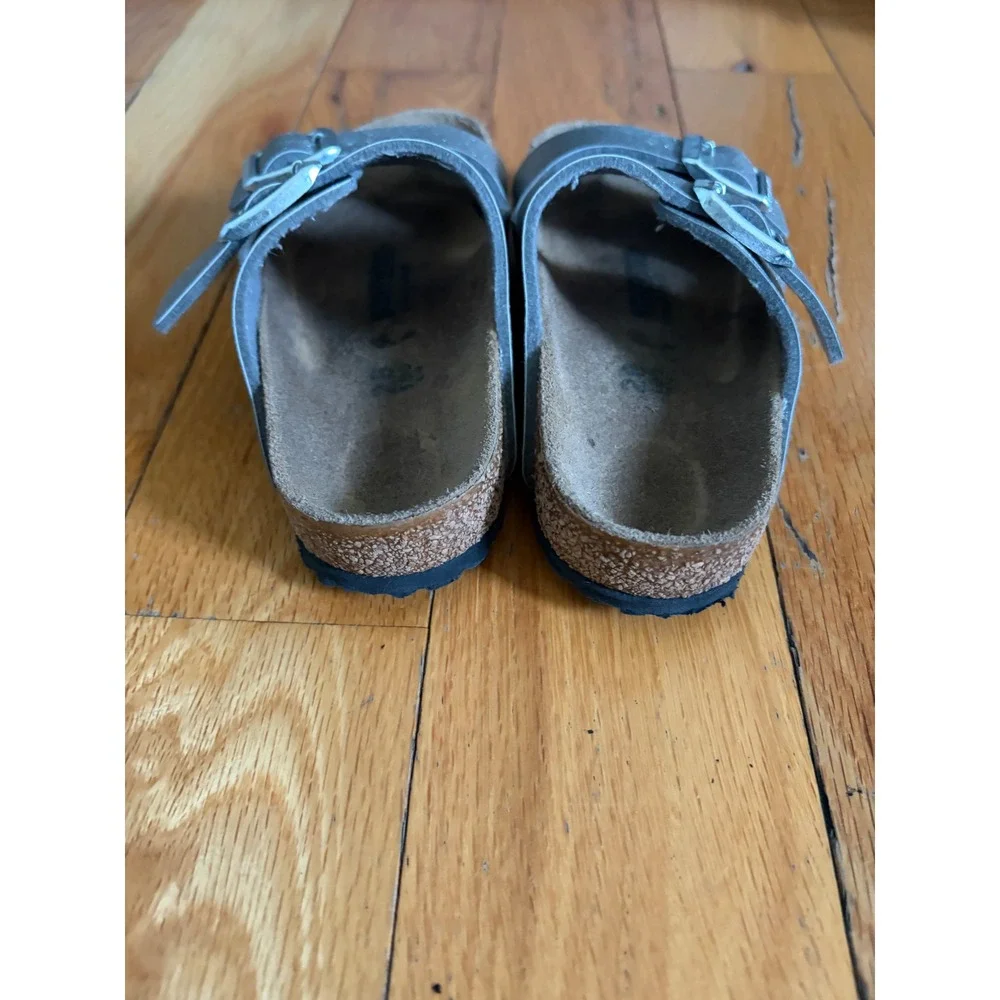 Kids Arizona Birkenstocks Sparkling Light Silver Size 28/US 10-10.5